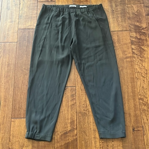 ARITZIA BABATON DEXTER PULL ON TUXEDO OLIVE PANT SIZE M - Picture 2 of 11